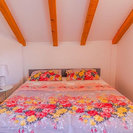 Comfortable Apartment Near Opatija 马图利 客房 照片